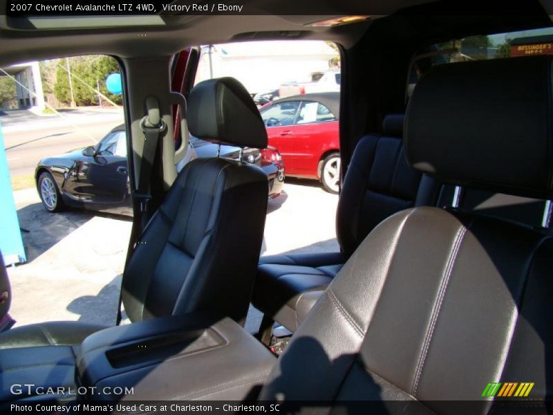 Victory Red / Ebony 2007 Chevrolet Avalanche LTZ 4WD