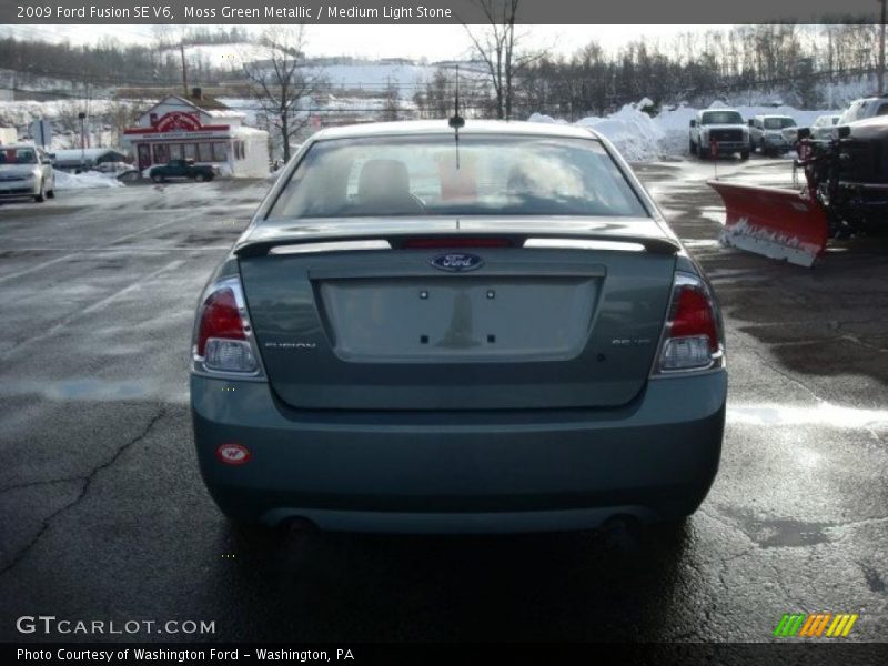 Moss Green Metallic / Medium Light Stone 2009 Ford Fusion SE V6