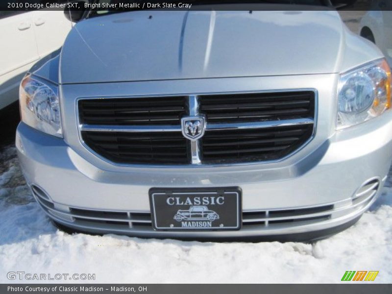 Bright Silver Metallic / Dark Slate Gray 2010 Dodge Caliber SXT