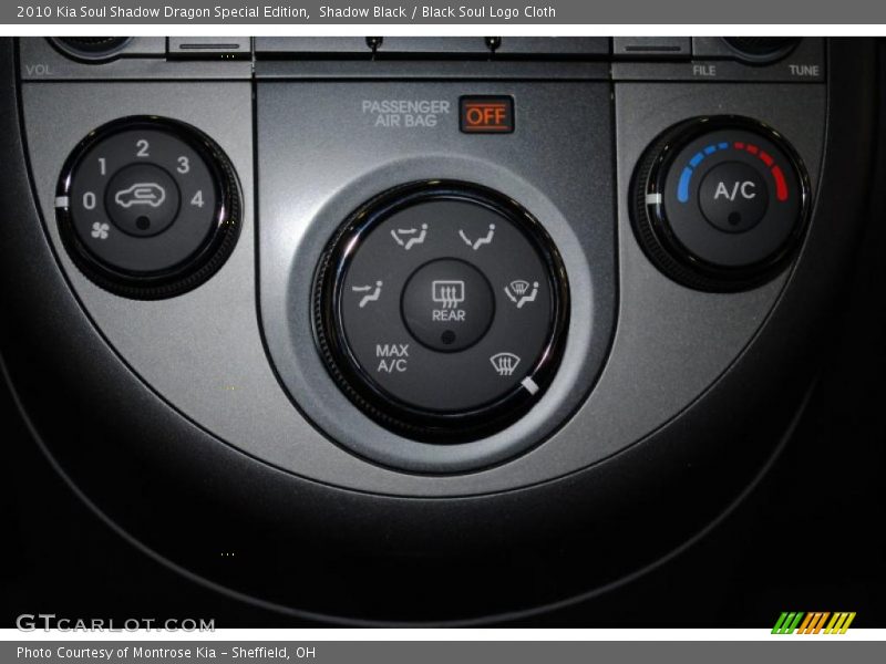 Shadow Black / Black Soul Logo Cloth 2010 Kia Soul Shadow Dragon Special Edition
