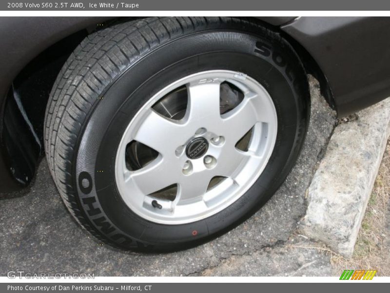 Ice White / Taupe 2008 Volvo S60 2.5T AWD