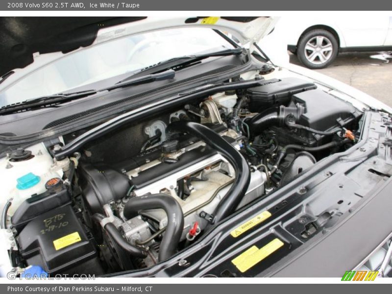 Ice White / Taupe 2008 Volvo S60 2.5T AWD