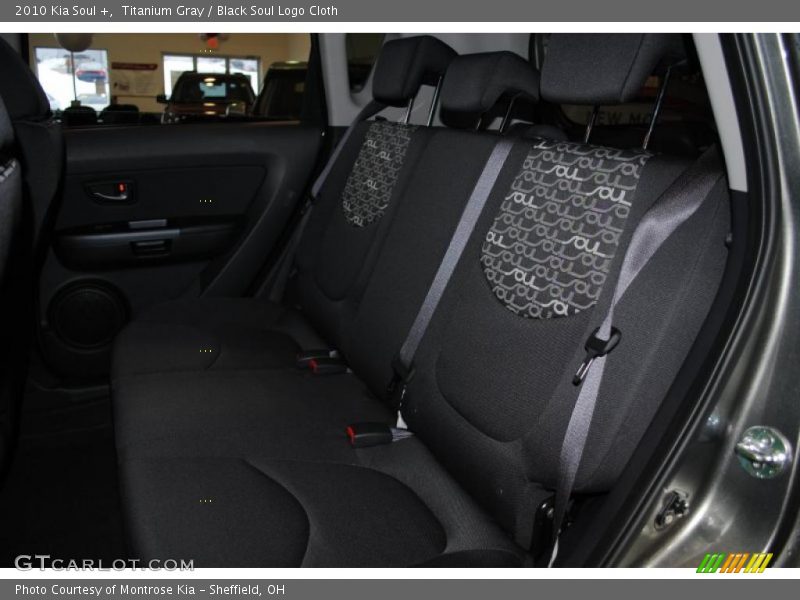 Titanium Gray / Black Soul Logo Cloth 2010 Kia Soul +