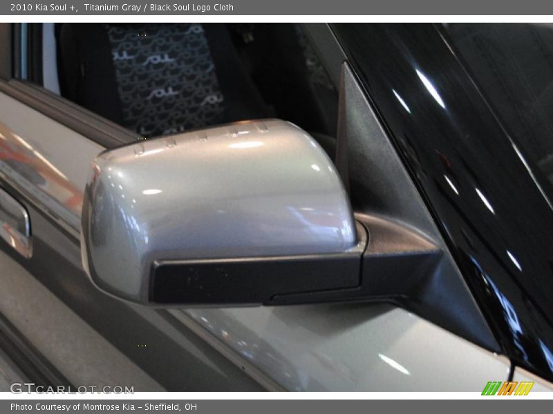 Titanium Gray / Black Soul Logo Cloth 2010 Kia Soul +