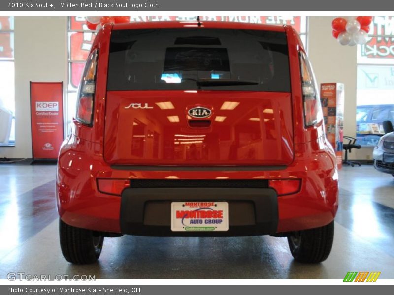 Molten Red / Black Soul Logo Cloth 2010 Kia Soul +
