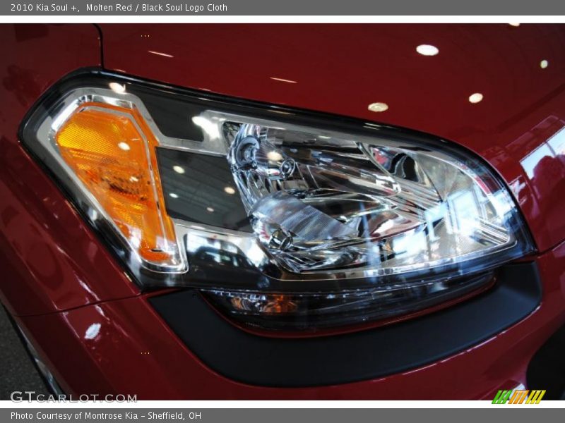 Molten Red / Black Soul Logo Cloth 2010 Kia Soul +