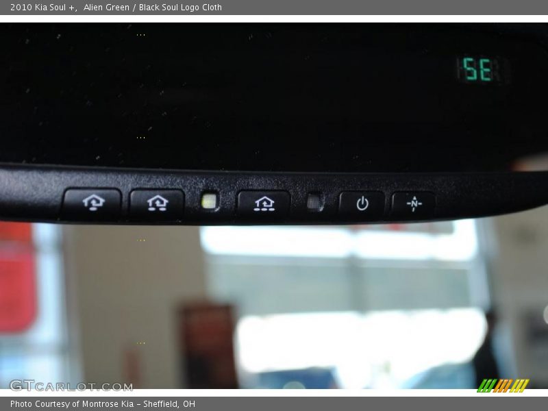 Alien Green / Black Soul Logo Cloth 2010 Kia Soul +
