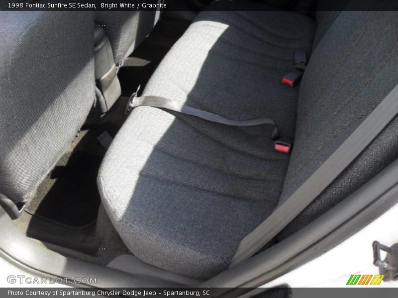 Bright White / Graphite 1998 Pontiac Sunfire SE Sedan