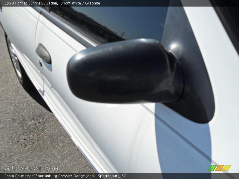 Bright White / Graphite 1998 Pontiac Sunfire SE Sedan