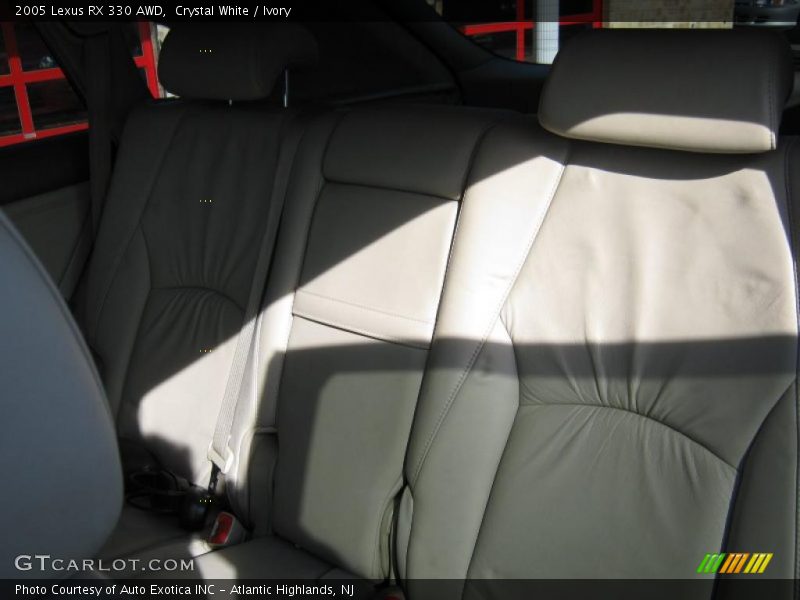 Crystal White / Ivory 2005 Lexus RX 330 AWD