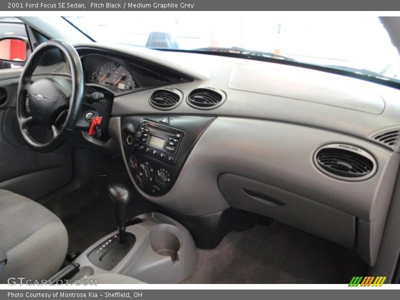 Pitch Black / Medium Graphite Grey 2001 Ford Focus SE Sedan