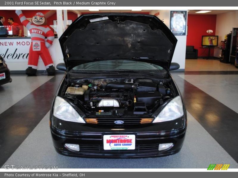 Pitch Black / Medium Graphite Grey 2001 Ford Focus SE Sedan