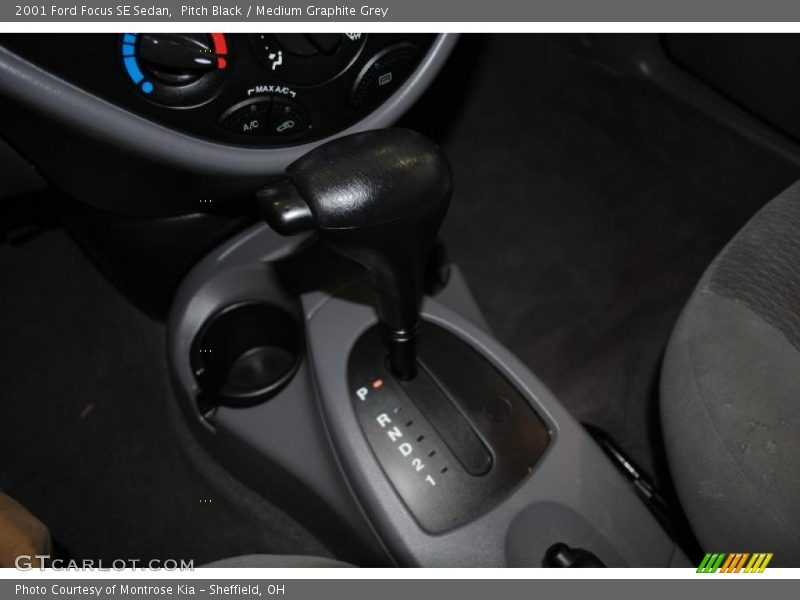 Pitch Black / Medium Graphite Grey 2001 Ford Focus SE Sedan