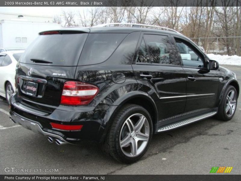Black / Black 2009 Mercedes-Benz ML 63 AMG 4Matic