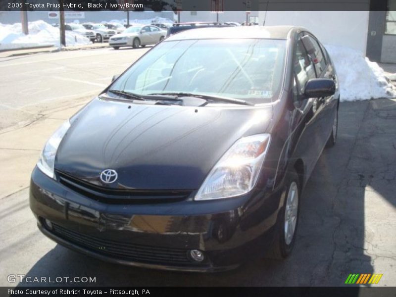 Black / Ivory/Brown 2005 Toyota Prius Hybrid