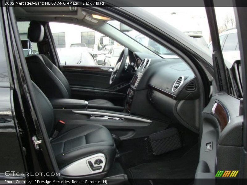 Black / Black 2009 Mercedes-Benz ML 63 AMG 4Matic