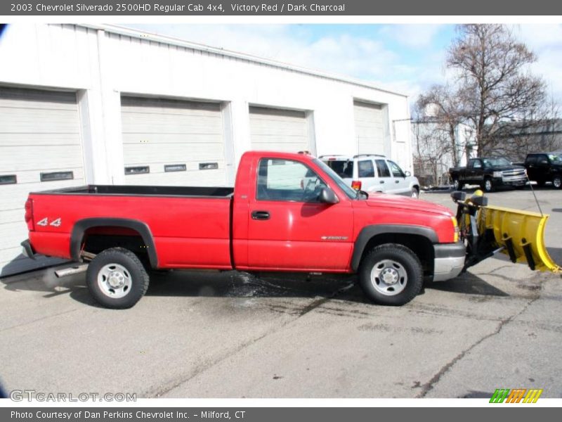 Victory Red / Dark Charcoal 2003 Chevrolet Silverado 2500HD Regular Cab 4x4