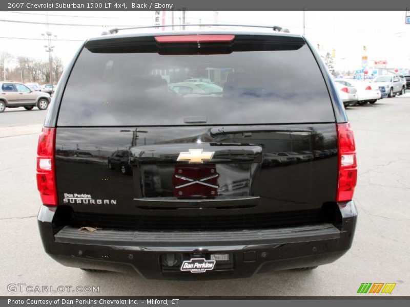Black / Ebony 2007 Chevrolet Suburban 1500 LT 4x4