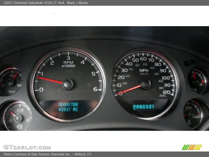 Black / Ebony 2007 Chevrolet Suburban 1500 LT 4x4