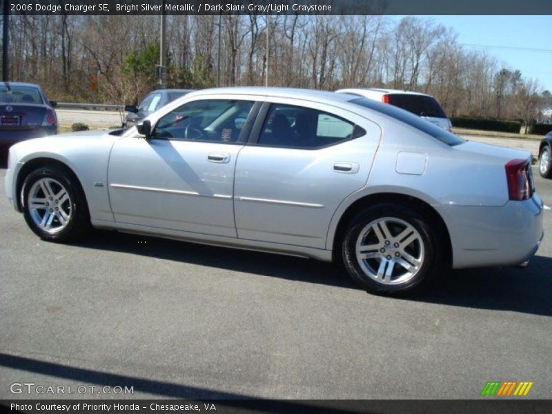 Bright Silver Metallic / Dark Slate Gray/Light Graystone 2006 Dodge Charger SE