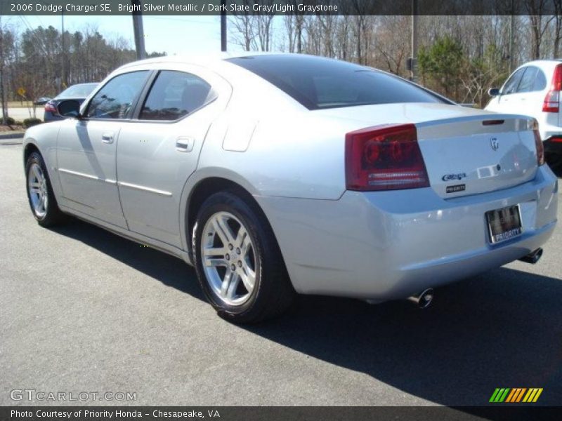 Bright Silver Metallic / Dark Slate Gray/Light Graystone 2006 Dodge Charger SE