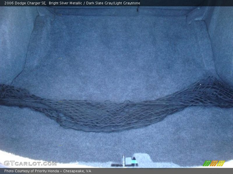 Bright Silver Metallic / Dark Slate Gray/Light Graystone 2006 Dodge Charger SE