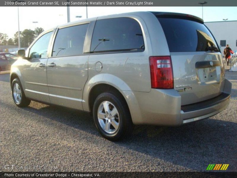 Light Sandstone Metallic / Dark Slate Gray/Light Shale 2009 Dodge Grand Caravan SE