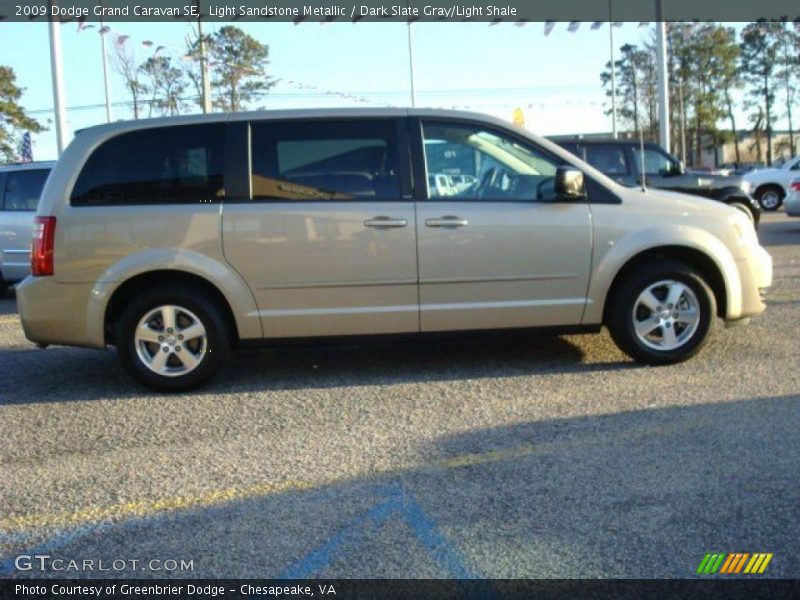 Light Sandstone Metallic / Dark Slate Gray/Light Shale 2009 Dodge Grand Caravan SE