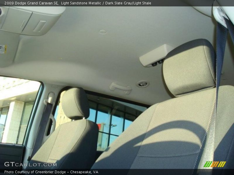 Light Sandstone Metallic / Dark Slate Gray/Light Shale 2009 Dodge Grand Caravan SE