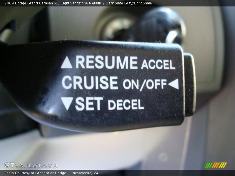 Light Sandstone Metallic / Dark Slate Gray/Light Shale 2009 Dodge Grand Caravan SE