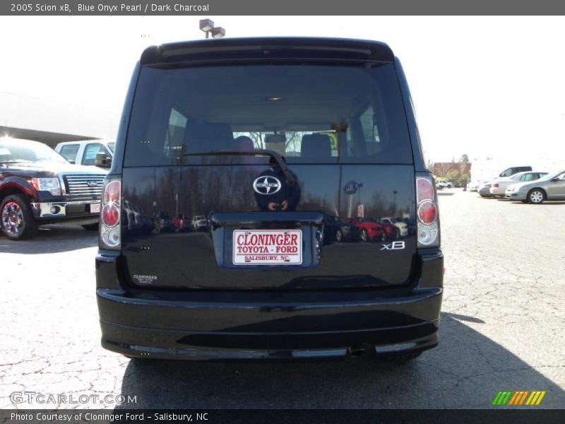 Blue Onyx Pearl / Dark Charcoal 2005 Scion xB
