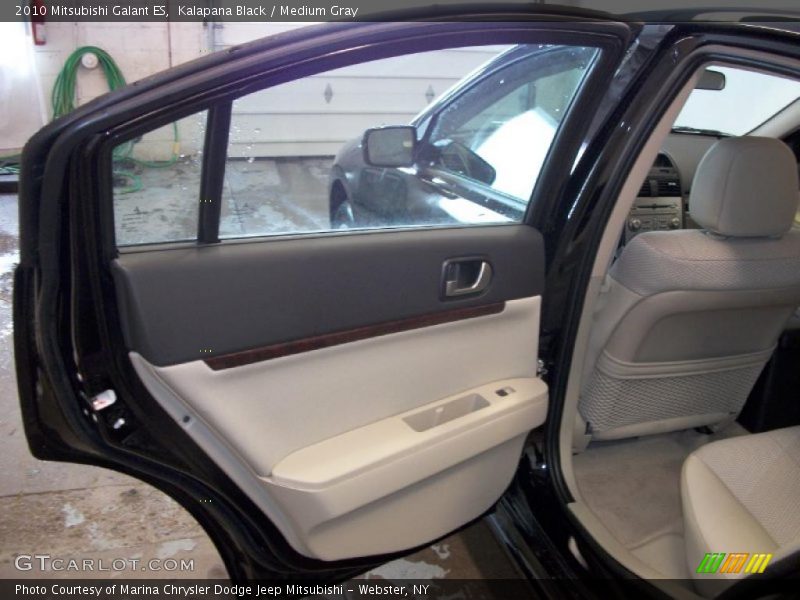 Kalapana Black / Medium Gray 2010 Mitsubishi Galant ES