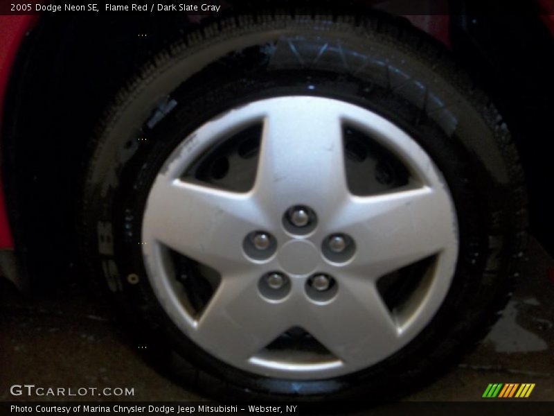 Flame Red / Dark Slate Gray 2005 Dodge Neon SE