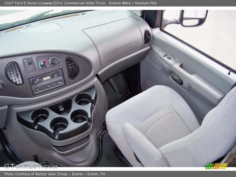 Oxford White / Medium Flint 2007 Ford E Series Cutaway E350 Commercial Utility Truck