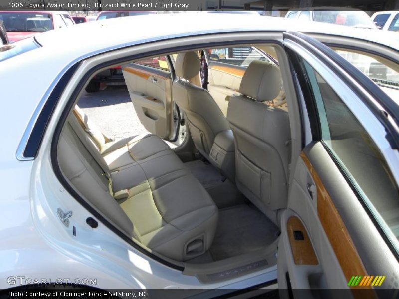 Blizzard White Pearl / Light Gray 2006 Toyota Avalon Limited