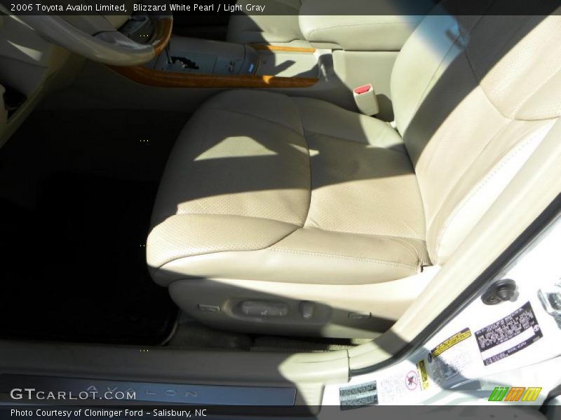 Blizzard White Pearl / Light Gray 2006 Toyota Avalon Limited