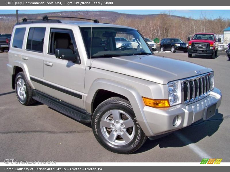Light Graystone Pearl / Khaki 2007 Jeep Commander Sport 4x4