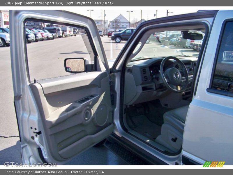 Light Graystone Pearl / Khaki 2007 Jeep Commander Sport 4x4