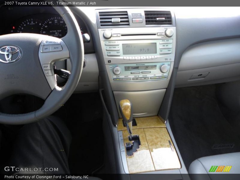 Titanium Metallic / Ash 2007 Toyota Camry XLE V6