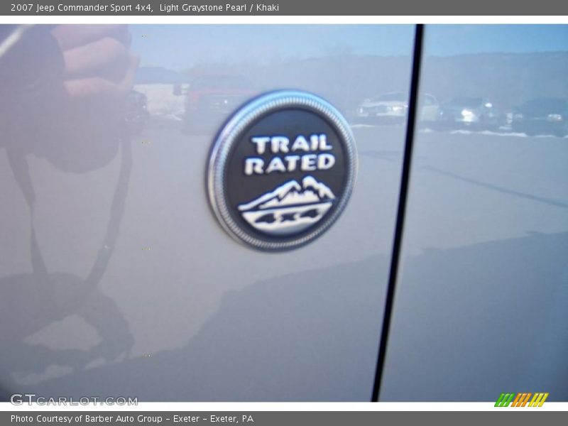 Light Graystone Pearl / Khaki 2007 Jeep Commander Sport 4x4