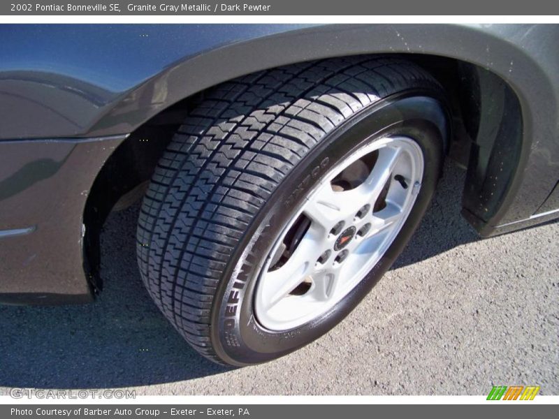Granite Gray Metallic / Dark Pewter 2002 Pontiac Bonneville SE