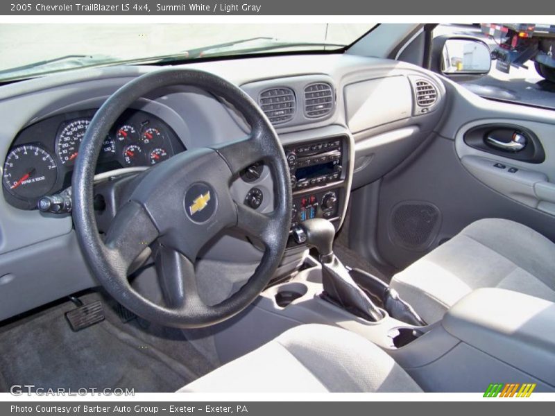 Summit White / Light Gray 2005 Chevrolet TrailBlazer LS 4x4