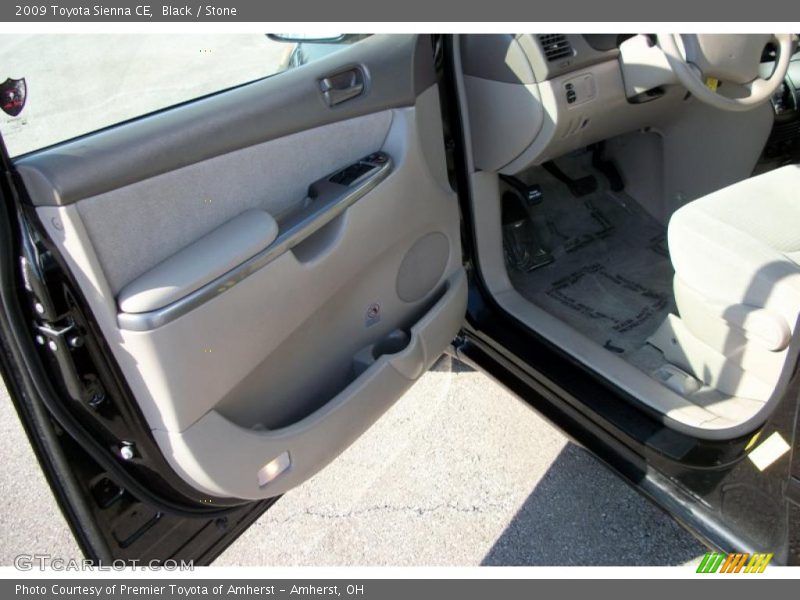 Black / Stone 2009 Toyota Sienna CE