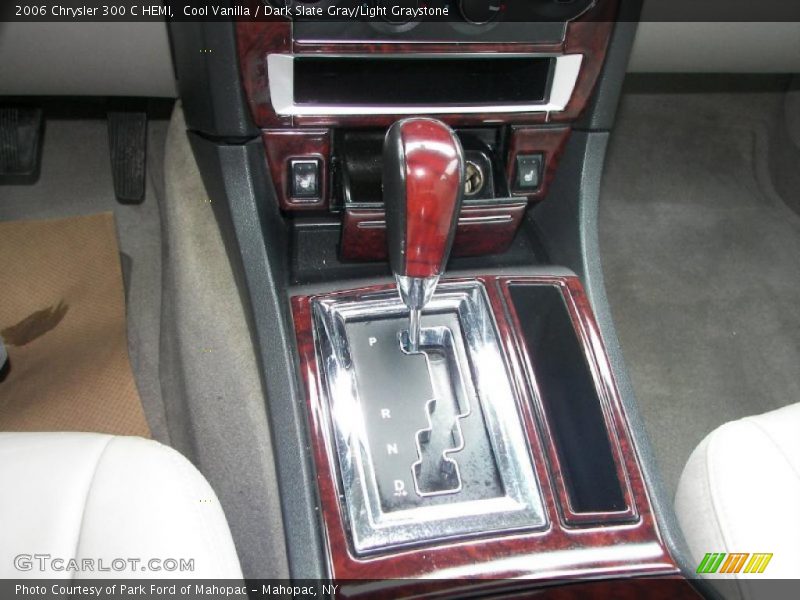 Cool Vanilla / Dark Slate Gray/Light Graystone 2006 Chrysler 300 C HEMI