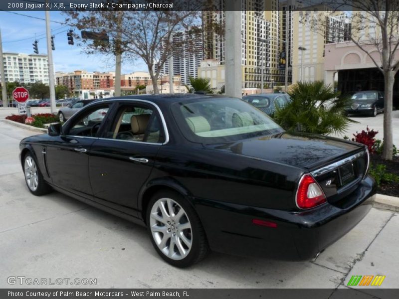 Ebony Black / Champagne/Charcoal 2008 Jaguar XJ XJ8