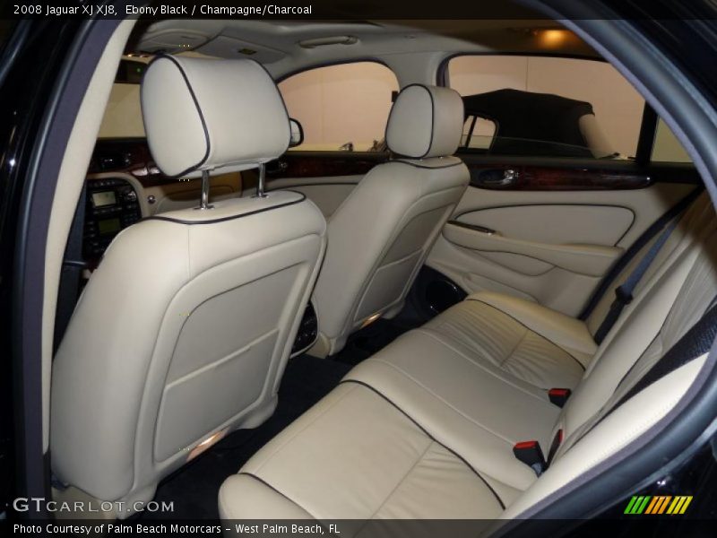 Ebony Black / Champagne/Charcoal 2008 Jaguar XJ XJ8