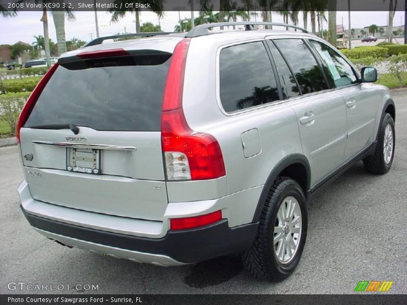 Silver Metallic / Off Black 2008 Volvo XC90 3.2