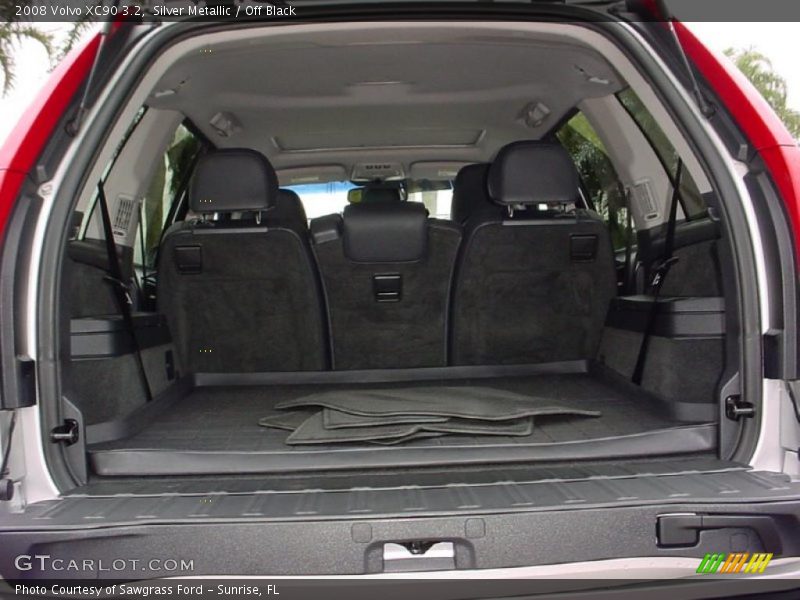 Silver Metallic / Off Black 2008 Volvo XC90 3.2