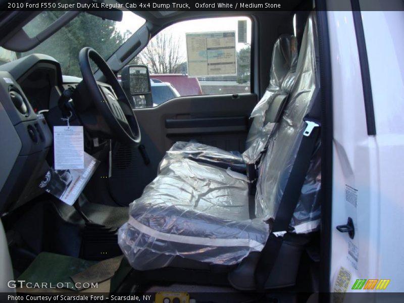 Oxford White / Medium Stone 2010 Ford F550 Super Duty XL Regular Cab 4x4 Dump Truck