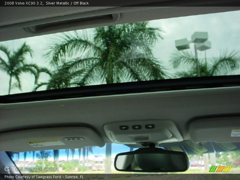 Silver Metallic / Off Black 2008 Volvo XC90 3.2